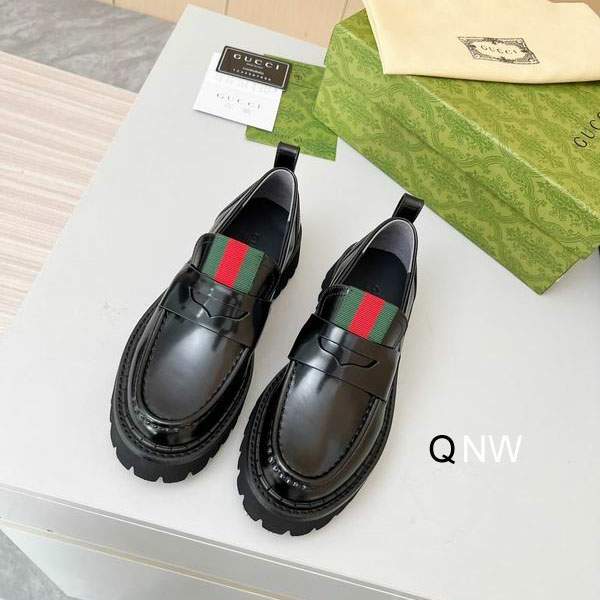 Picture of Gucci Shoes _SKUGuccisz35-40NW03025909